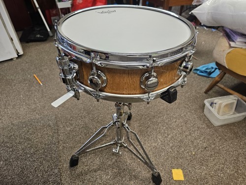 Hand build custom oak snare - build,