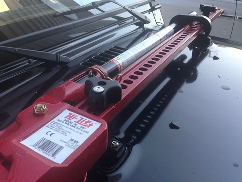 Lift jack mount - jack,