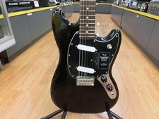 FENDER MEXICO PLAYER II MUSTANG Used Alder body Maple neck Rosewood fingerboard
