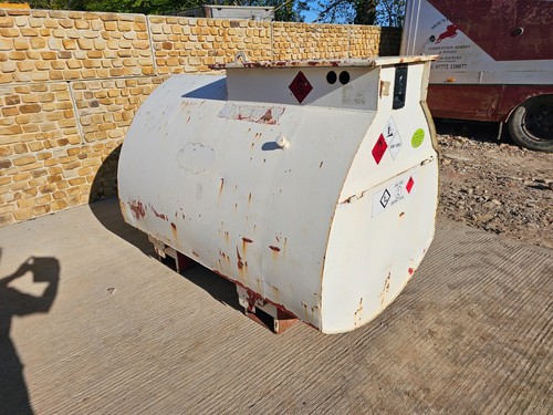 750 vat western abbi 950 - £750+vat,