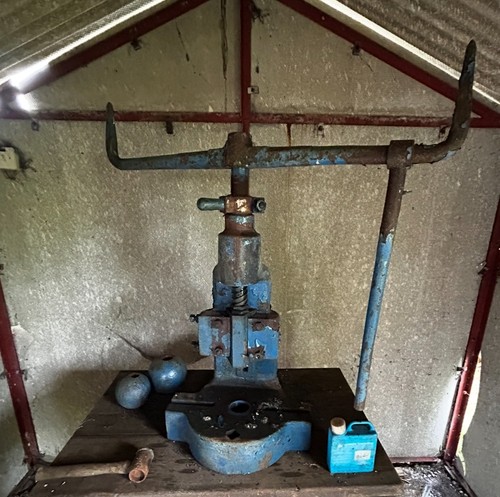 Sweeney blocksidge fly press - blocksidge,