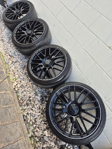 Alloy wheels tyres - 20”,