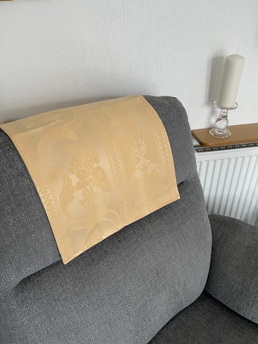Antimacassar chair arm - arm, back