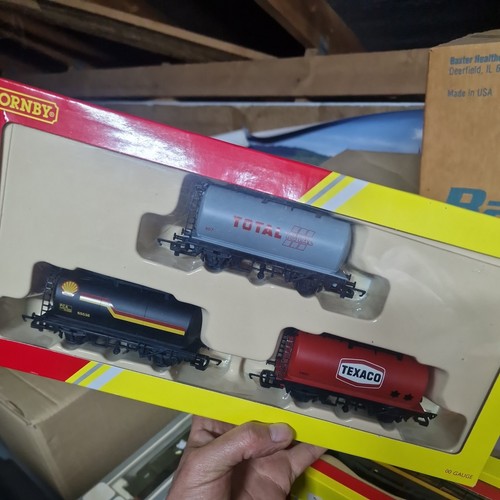 Hornby r6366 fuel tanker - fuel,