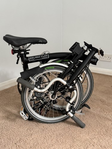Brompton folding bike - folding,
