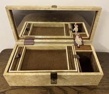Vintage Tallent of Old Bond Street cream jewellery box music box ballerina 