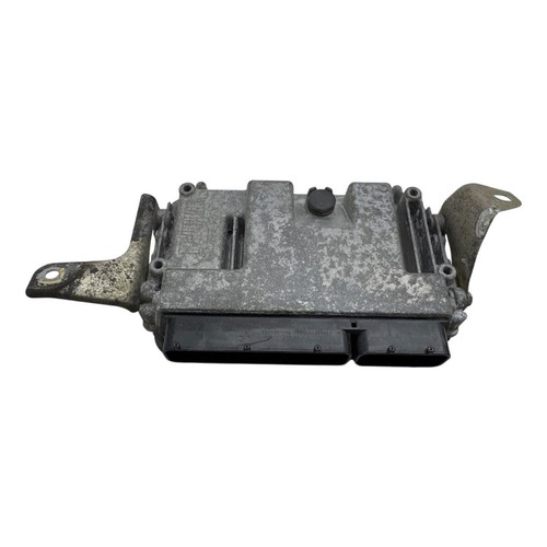 Toyota yaris engine ecu xp130 - engine,