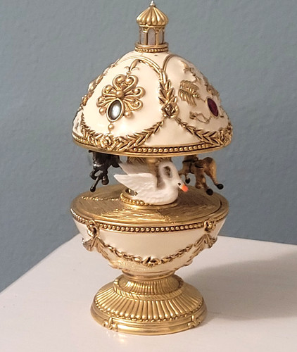 Joan rivers carousel egg - rivers,