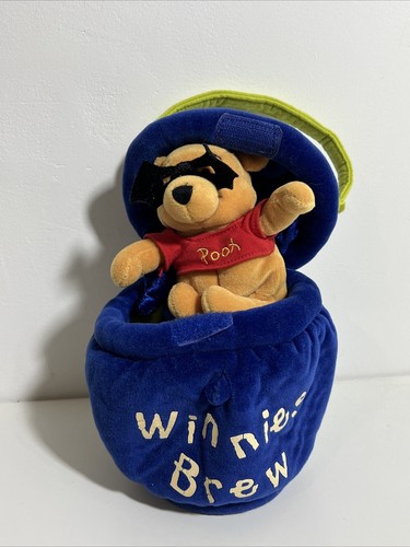Disney store winnie the - store,