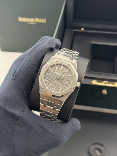 Audemars piguet 15400st 2017 - audemars,