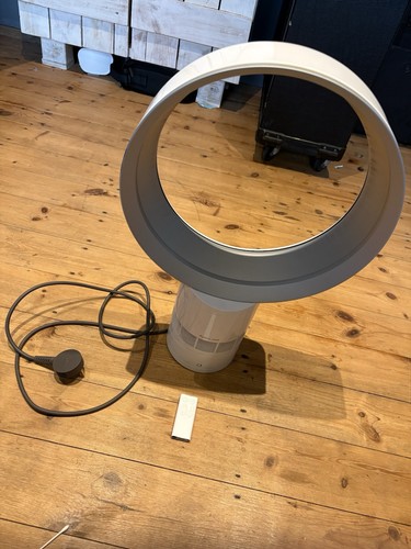 Dyson cool am06 bladeless - cool,