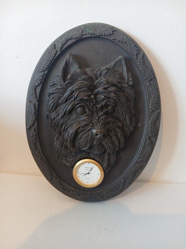Menton manor clock - clock, plaque