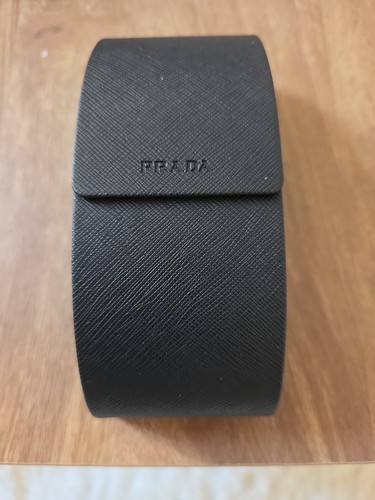 Prada saffiano black hard - prada,