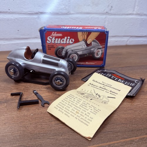 Schuco studio 1050 mercedes - studio,