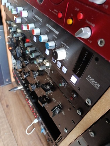 Ssl fusion stereo analog - ssl,