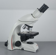 Leica DM 500 Microscope with Built-in LED Illumination and 4 Plan Objective Lens