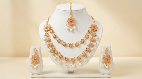 Indian bridal jewelry - jewelry, set