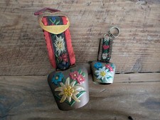 2x SWISS PAINTED BRASS COW OR