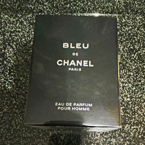 Chanel bleu eau de - de,