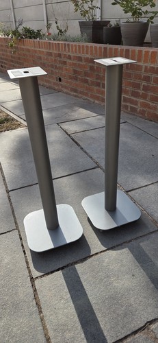 Light grey satellite speaker - light,