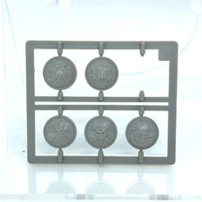 Warhammer Fantasy Shield Lot -