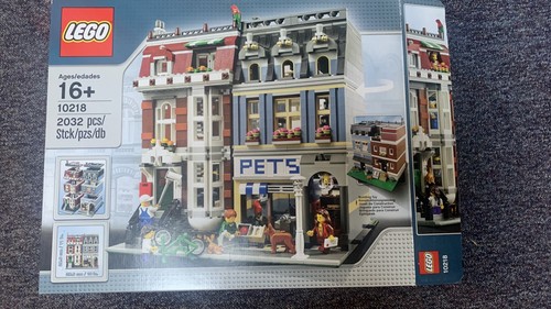 Lego pet shop 10218 box - box, only