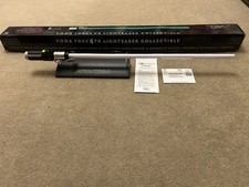 Master Replicas Yoda Force Fx