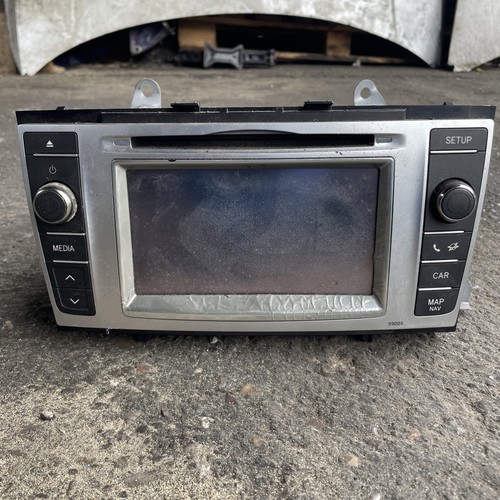 Sat nav head unit toyota - nav,