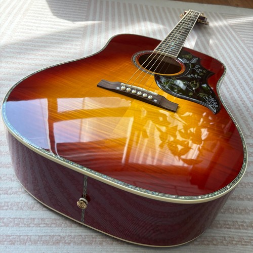 Hummingbird acoustic guitar - acoustic,