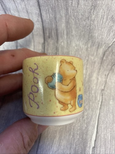 Whinnie pooh egg cup - whinnie,