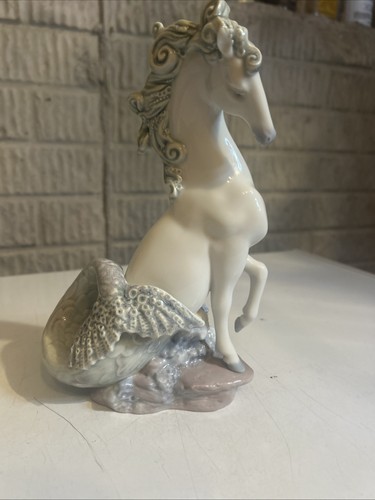 Lladro triton figure 8064 - figure,