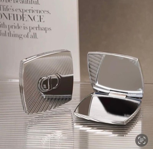Dior compact mirror - dior,