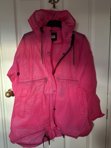 Bnwt hunter waterproof - hunter, vinyl