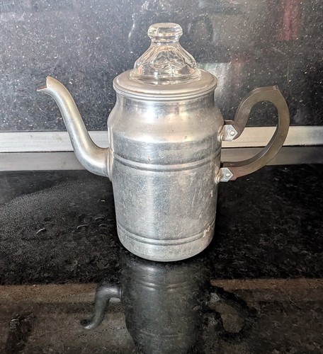Coffee percolator stove - percolator.,