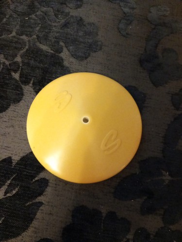 Vintage sindy base - sindy, spare