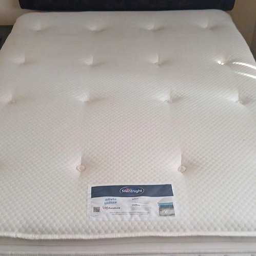 Selling the bed - i'm, an