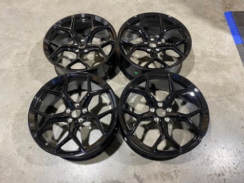 Audi 2023 rs6 - style, wheels
