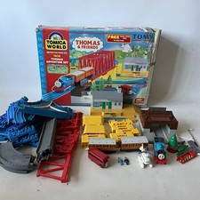 Tomy Thomas & Friends Adventure Train Set 7408 Vintage Motorised Battery Op