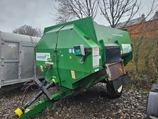 Keenan Diet Feeder. Tractor