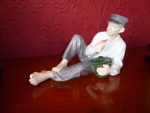 Royal copenhagen figure boy - royal,