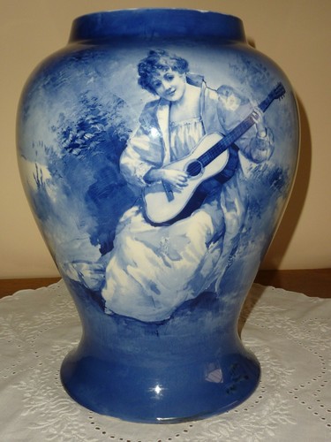 Very large antique - large, (32