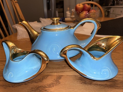 Vtg tea coffee pot - coffee,