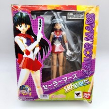 S.H. Figuarts Pretty Guardian Sailor Mars Sailor Moon Figure Bandai Tamashii