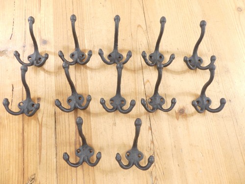 Black coat hooks read - black,