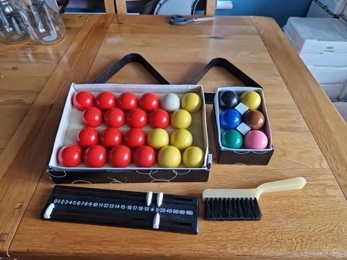 Vintage pot black - snooker, &