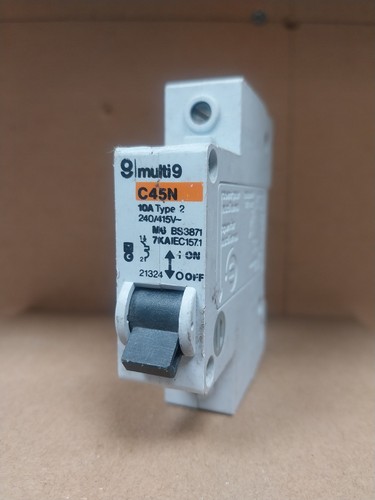 Merlin gerin multi - 9, 10a