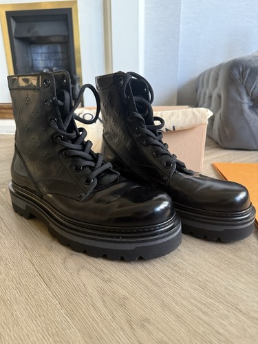 Louis vuitton ranger boots - louis, uk9