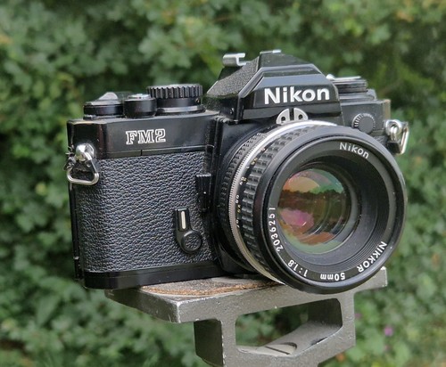 Nikon fm2n nikkor f - , 50