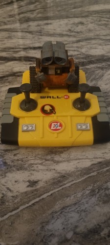 Official disney store wall - official, wall-e