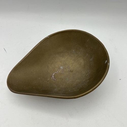 Small antique brass scale pan - small,